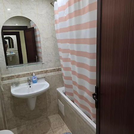 Apartment In Sunny Miramar Palaz Sunny